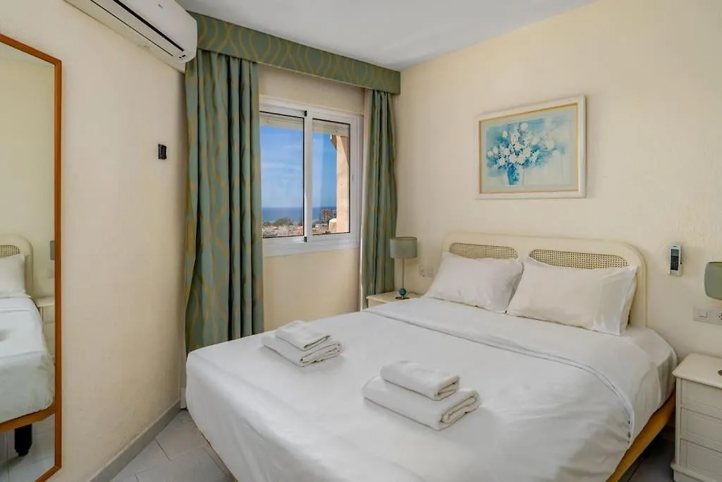 米哈斯Riviera Seaview Getaway公寓 0*, 米哈斯